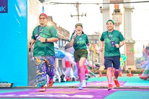 BIB: 
                            <button type="button" onclick="openModal(24885883)" class="btn btn-primary btn-sm float-right btn-popup" data-toggle="modal" data-target=".modal-high-quality">
                        <i class="fas fa-shopping-cart"></i> Add to Cart
                    </button>
                                            <button type="button" onclick="isThisMe(24885883, true)" class="btn btn-success btn-sm float-right btn-popup btn-isme hidden" data-toggle="tooltip" data-placement="bottom" title="นี่คือรูปของคุณใช่ไหม คลิกที่นี่เพื่อเอาเข้าอัลบั้ม">
                        <i class="fas fa-plus"></i> Add to album
                    </button>
                    <button type="button" onclick="isThisMe(24885883, false)" class="btn btn-warning btn-sm float-right btn-popup btn-isnotme hidden">
                        <i class="fas fa-ban"></i> Remove from album
                    </button>